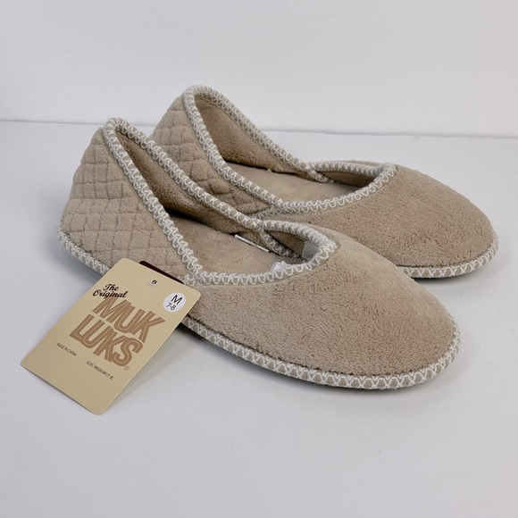 NWT Muk-Luks Beverly Slip-on Slipper Honey Wheat Sz Med (7-8) - Picture 13 of 14